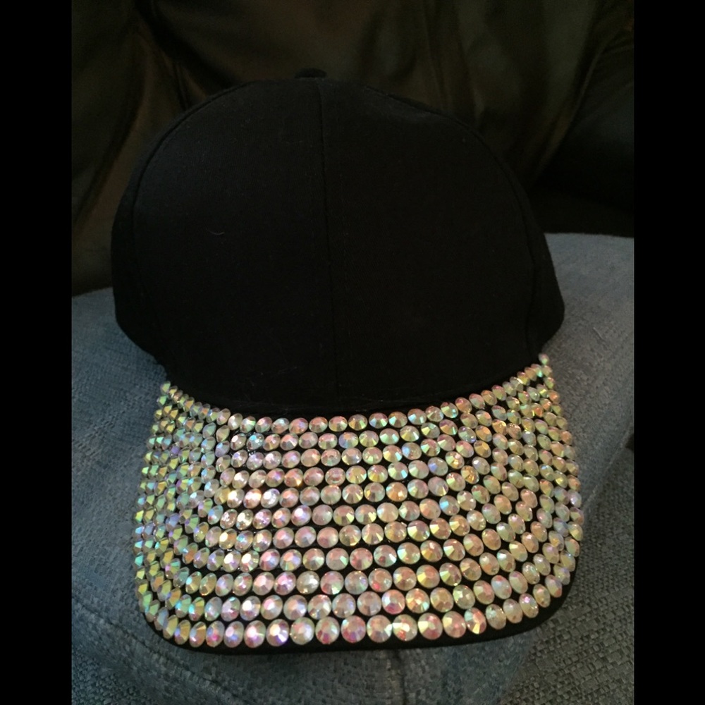 Black cap with bling